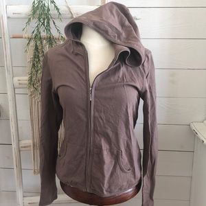 🌿Lulu B size Medium zip front hoodie.